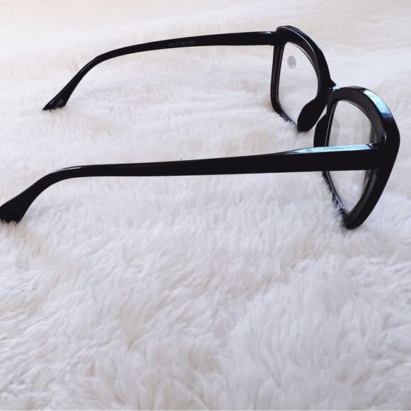 Leila Black Cateye Oversized Reader Glasses - Picture 4 of 9